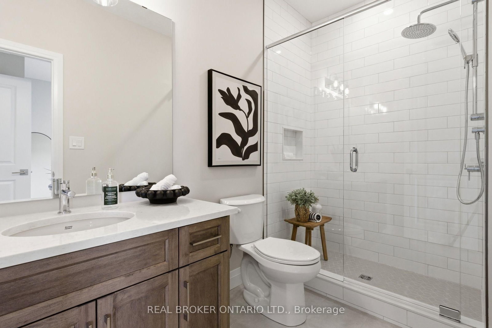 29 Weymouth Street • #20 • Woolwich, ON photo 18