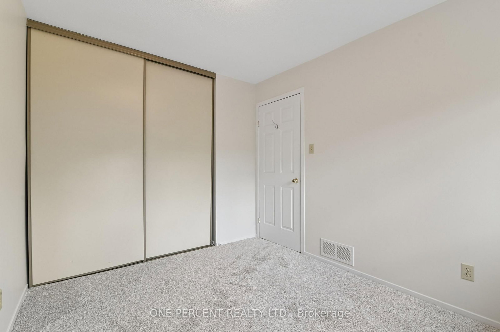 710 Coronation Avenue • #52 • Ottawa, ON photo 23