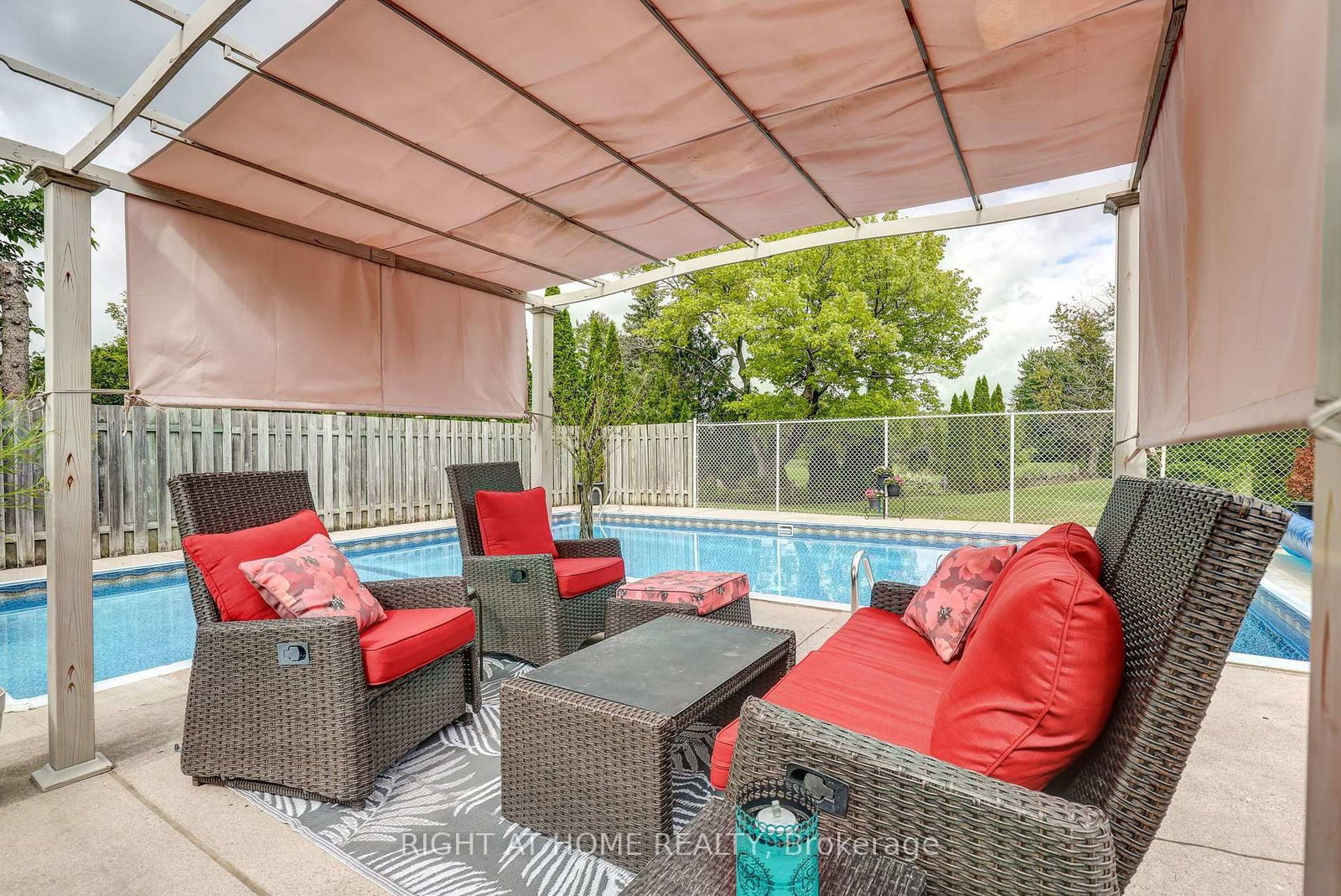 41 Goshen Street S • Bluewater, ON photo 11