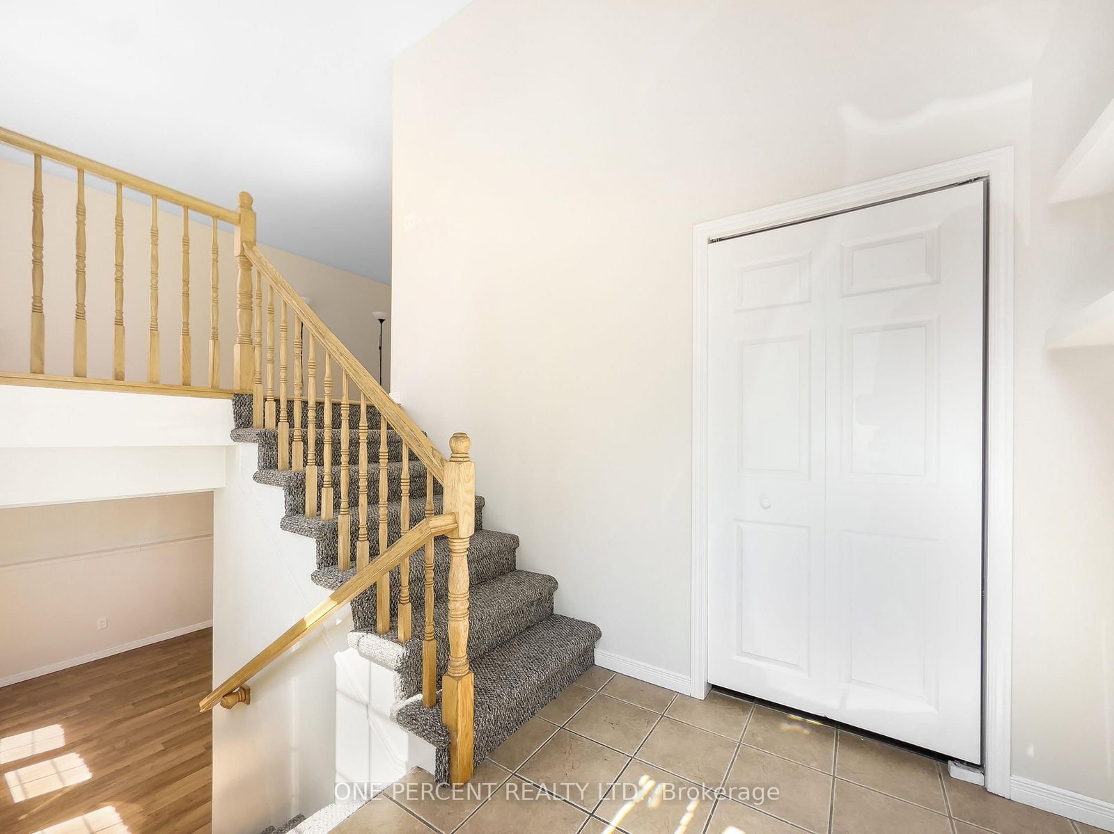 27 FARADAY Gardens • Belleville, ON photo 15