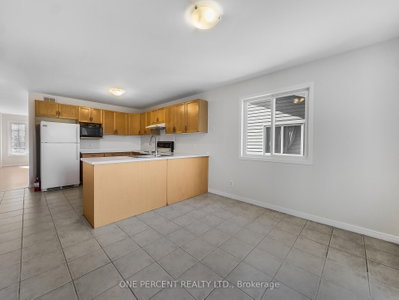 27 FARADAY Gardens • Belleville, ON photo 8