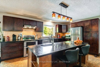 174 Bierworth Road • Bancroft, ON photo 5