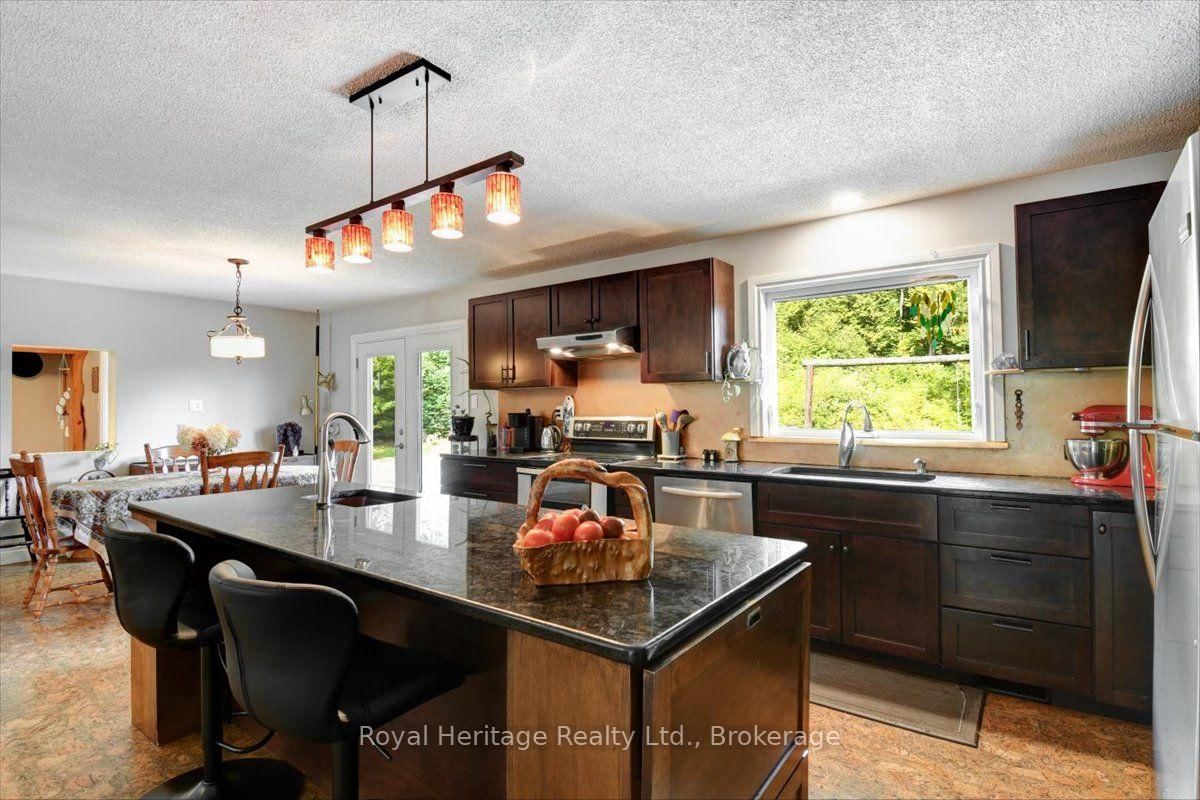 174 Bierworth Road • Bancroft, ON photo 6
