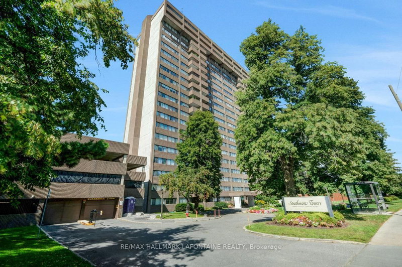 1606 - 1285 Cahill Drive