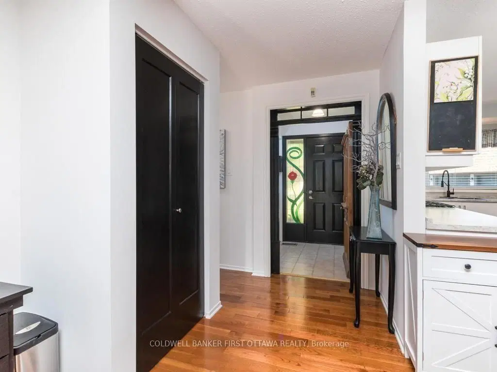 12 Kittansett Court, Ottawa, ON — photo 7