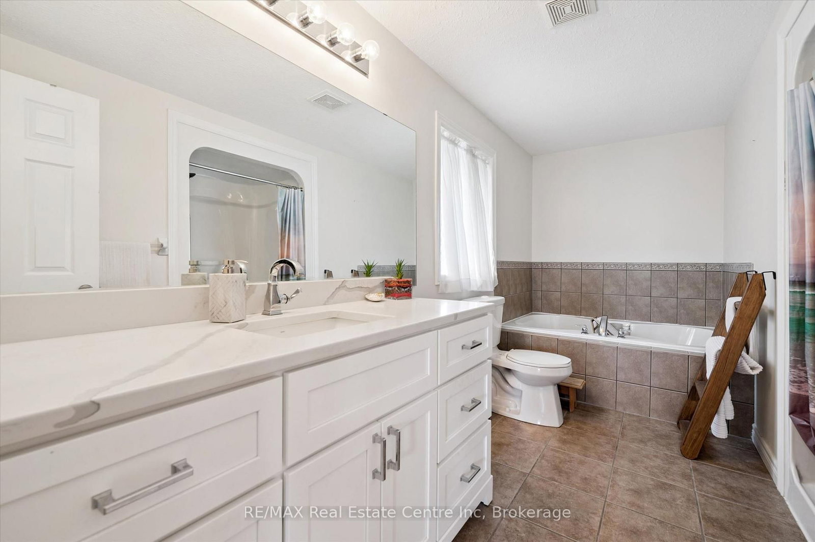556 Black Street • Centre Wellington, ON photo 31