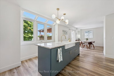 52 Stirling MacGregor Drive • Cambridge, ON photo 9
