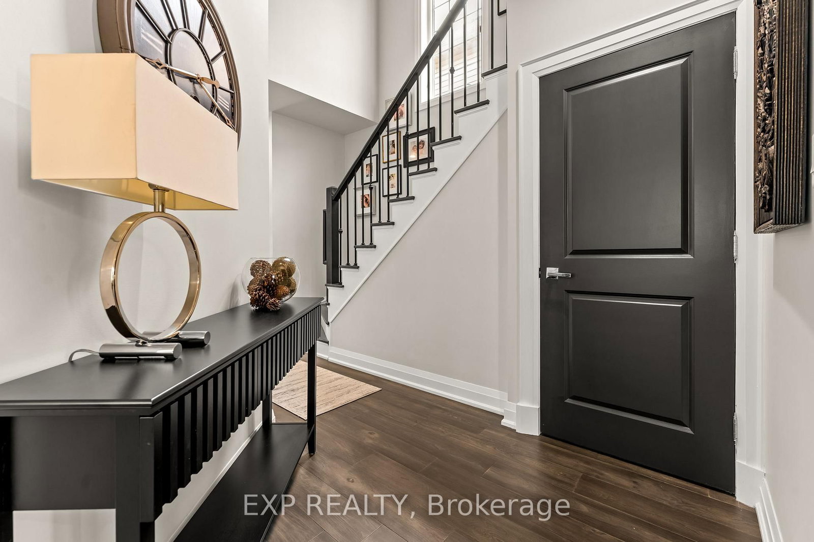 7 Seacove Court • Hamilton, ON photo 22