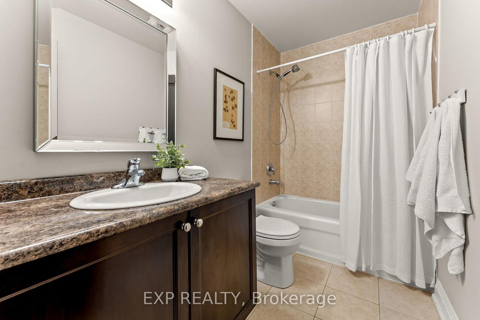 7 Seacove Court • Hamilton, ON photo 26
