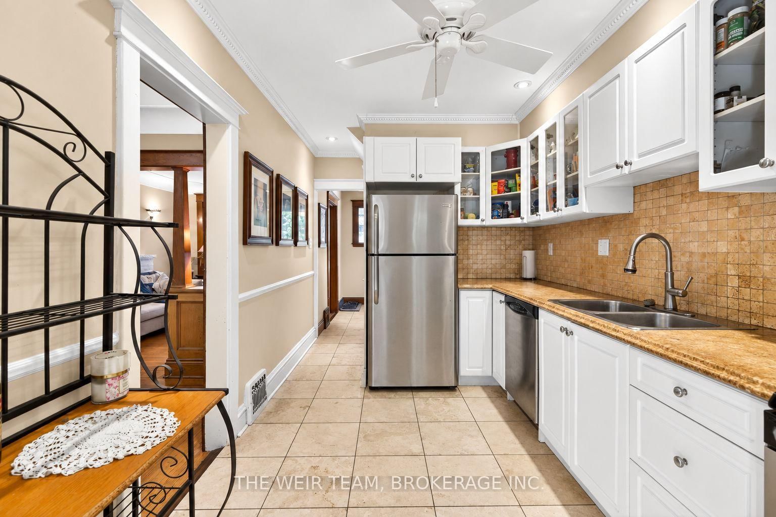 226 Ottawa Street S • Hamilton, ON photo 19