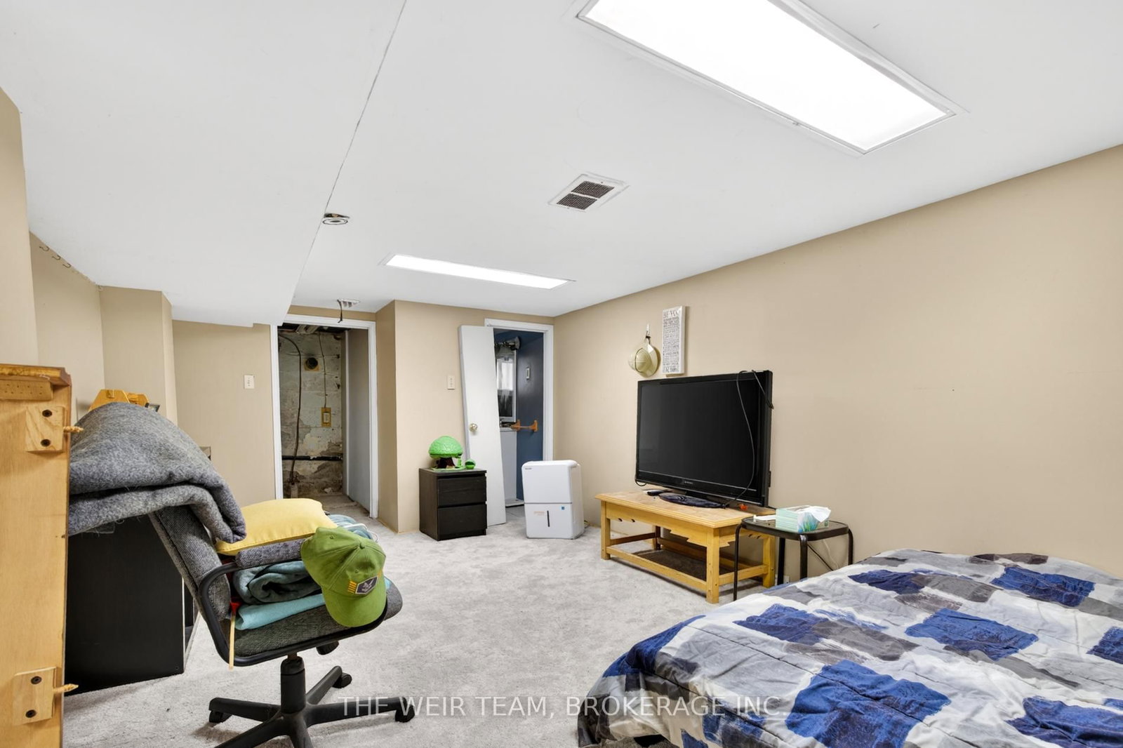 226 Ottawa Street S • Hamilton, ON photo 31