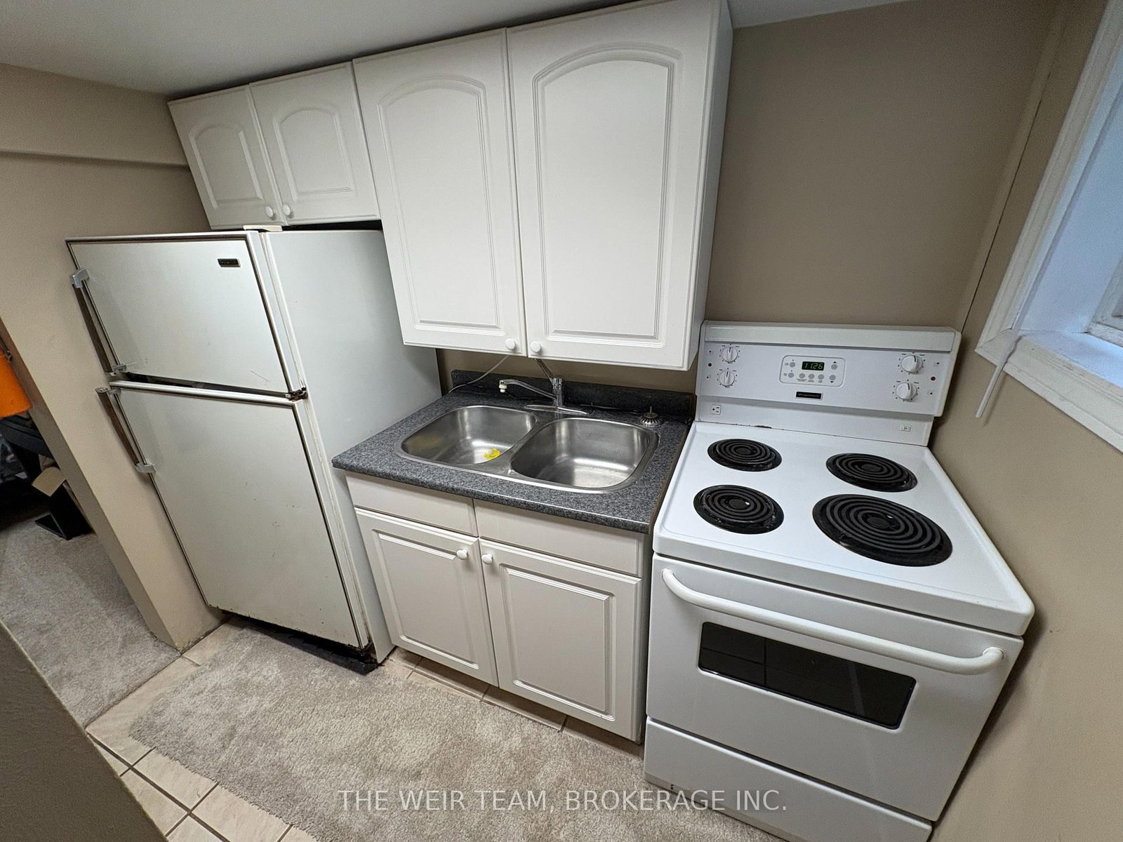 226 Ottawa Street S • Hamilton, ON photo 32