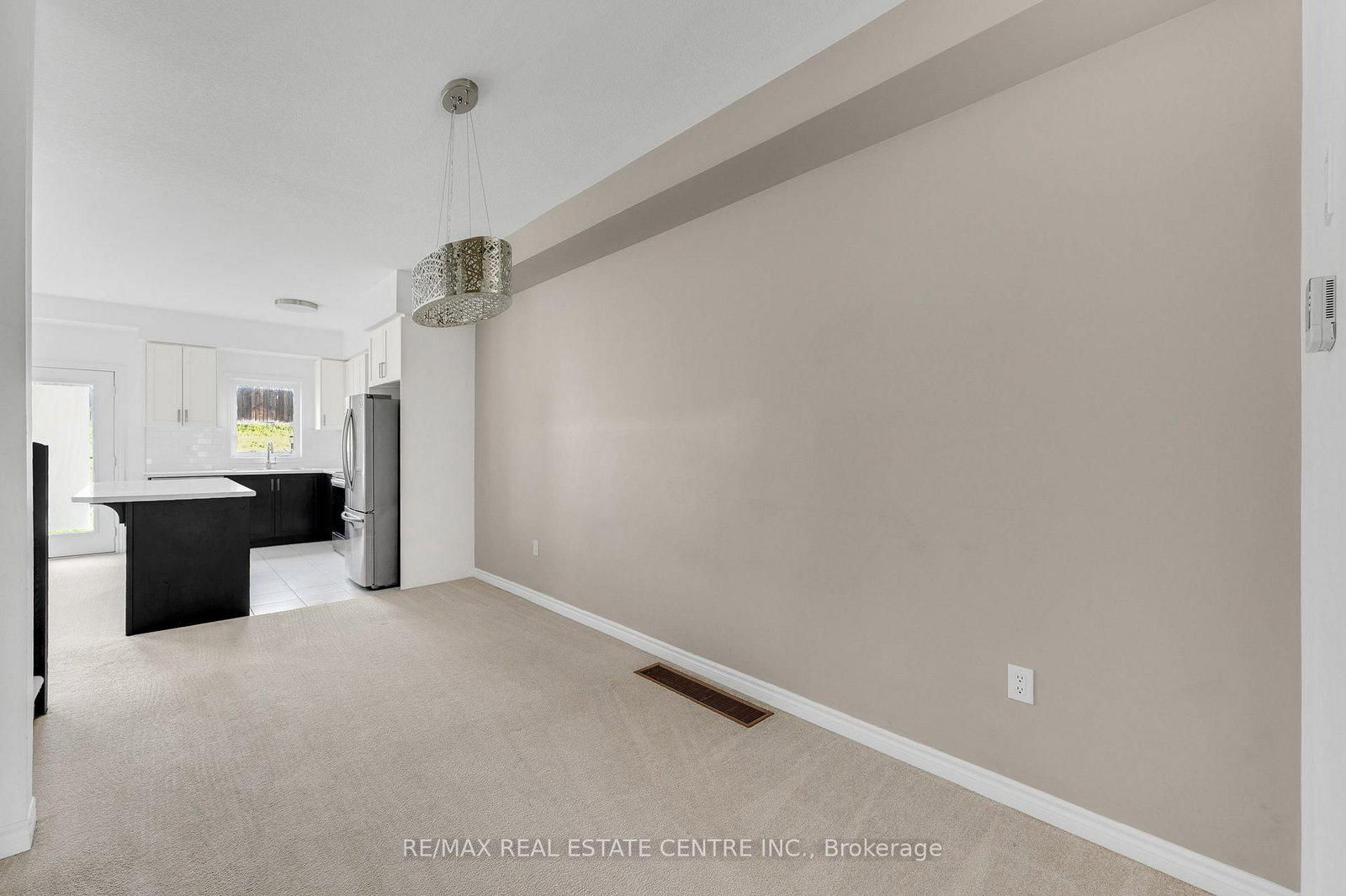 71 Bilanski Farm Road • Brantford, ON photo 10