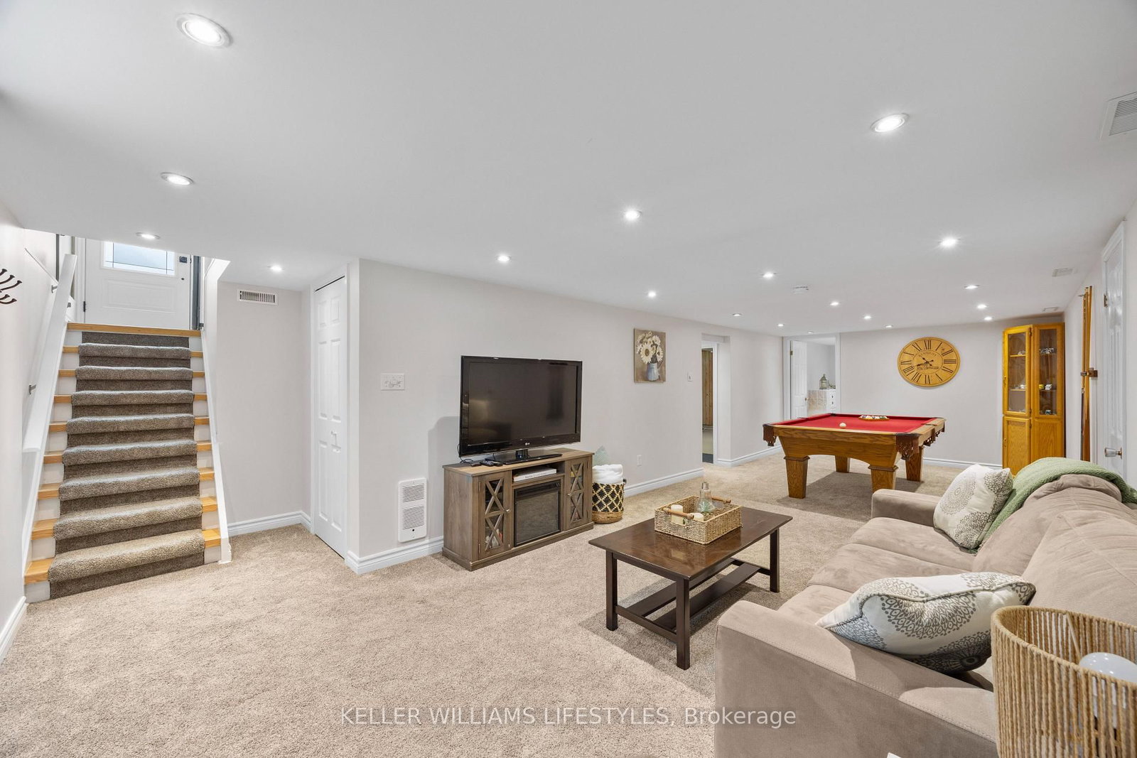 188 Queen Street • North Middlesex, ON photo 22