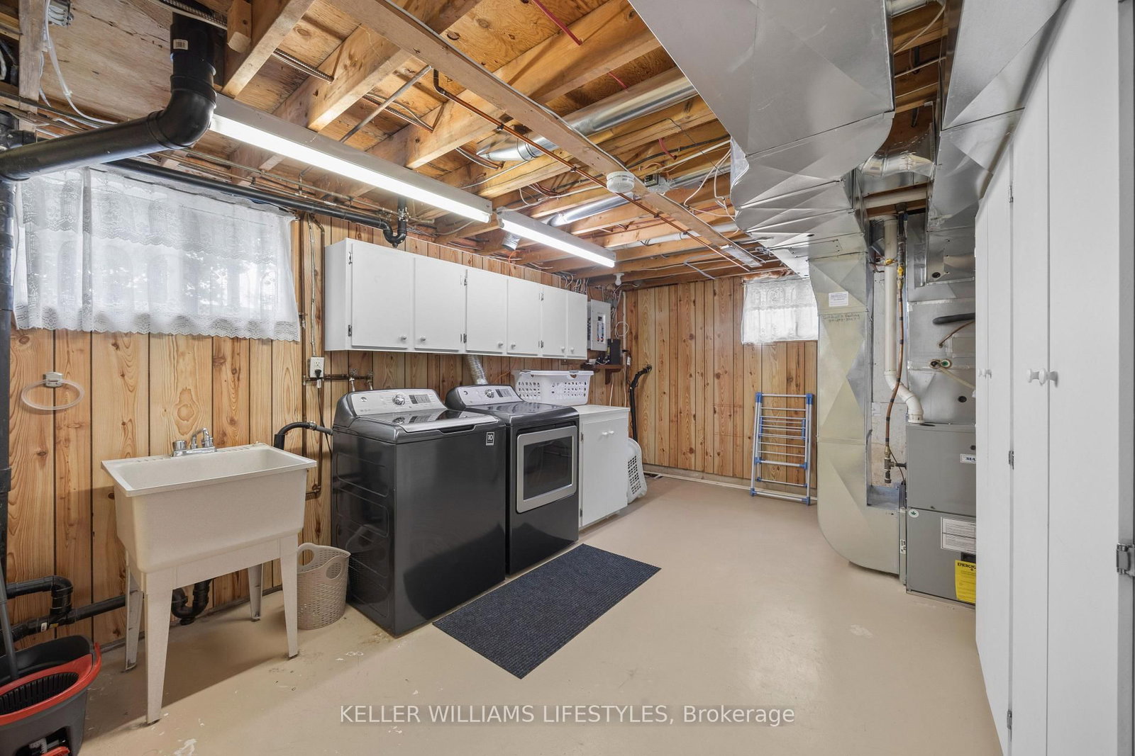 188 Queen Street • North Middlesex, ON photo 28