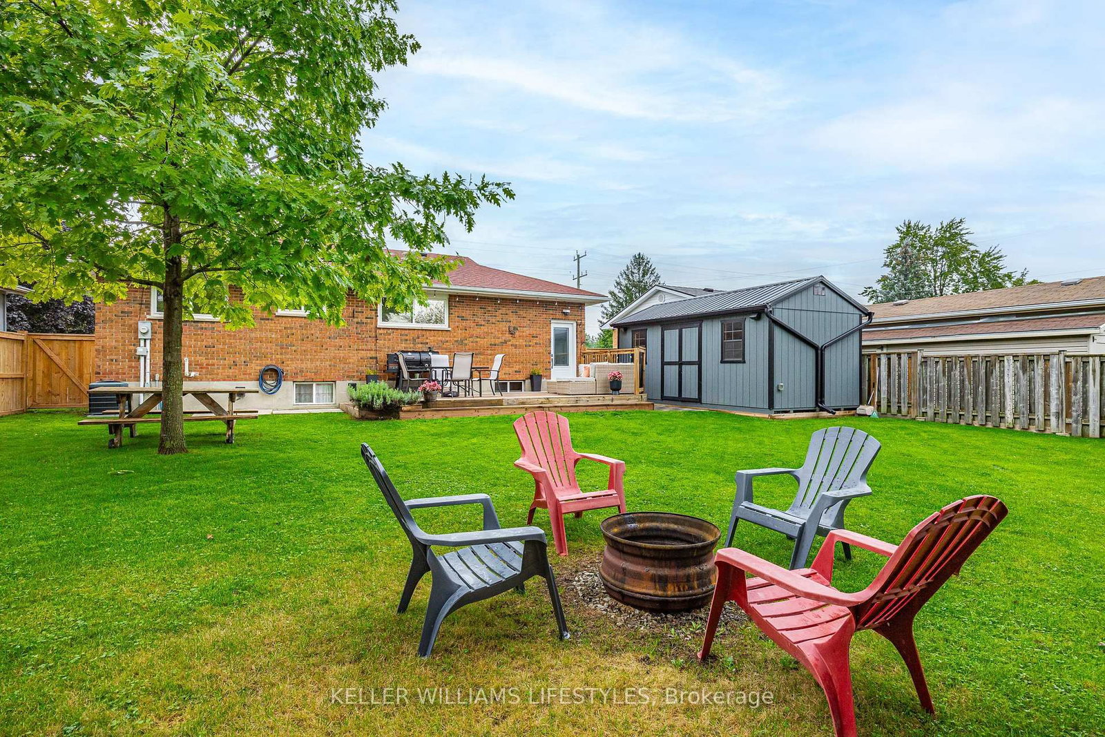 188 Queen Street • North Middlesex, ON photo 32