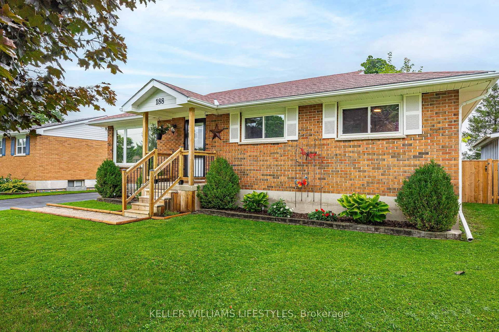 188 Queen Street • North Middlesex, ON photo 4