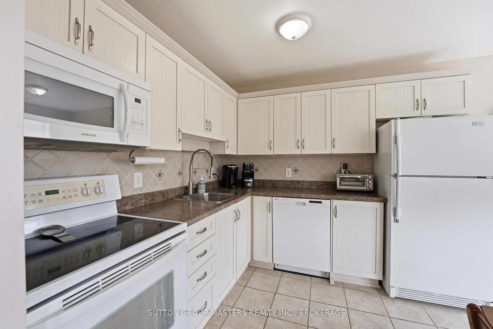 130 Wright Crescent • #204 • Kingston, ON photo 15