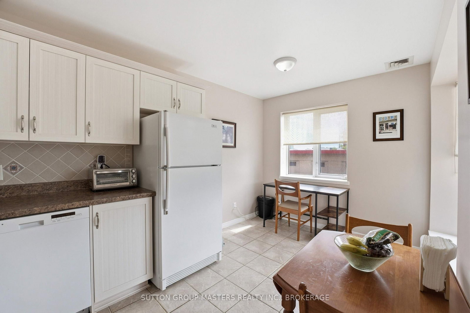 130 Wright Crescent • #204 • Kingston, ON photo 16