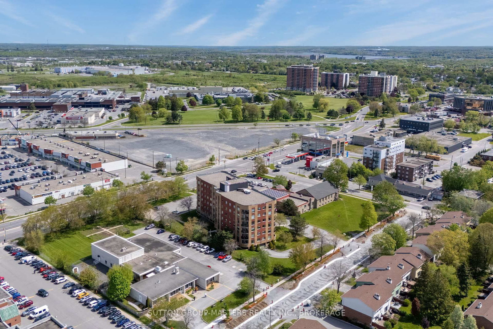 130 Wright Crescent • #204 • Kingston, ON photo 2