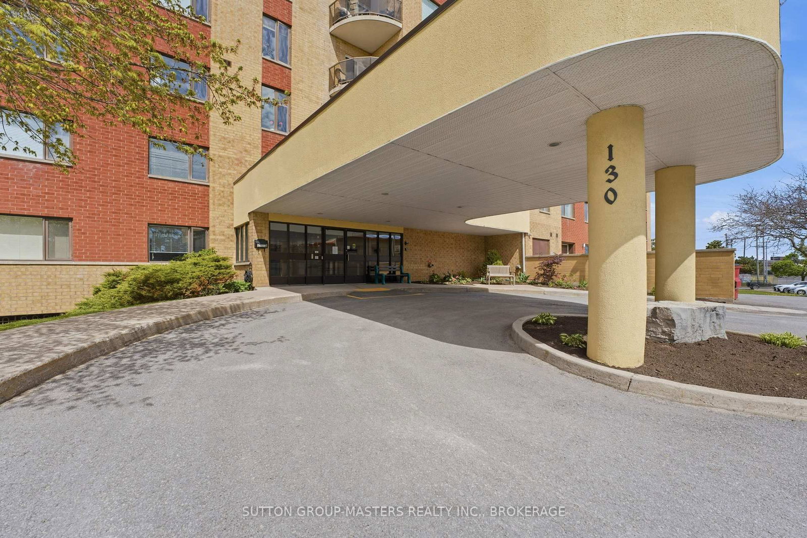 130 Wright Crescent • #204 • Kingston, ON photo 5