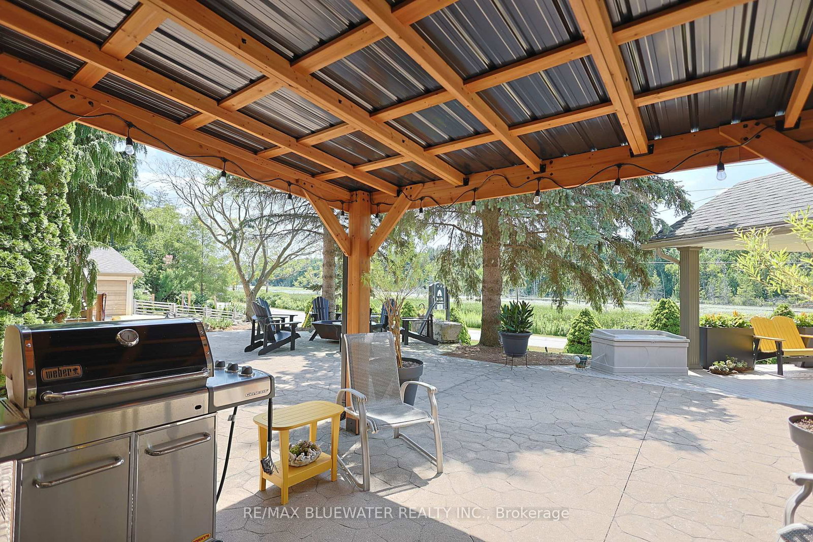 7196 Outer Drive • Lambton Shores, ON photo 10