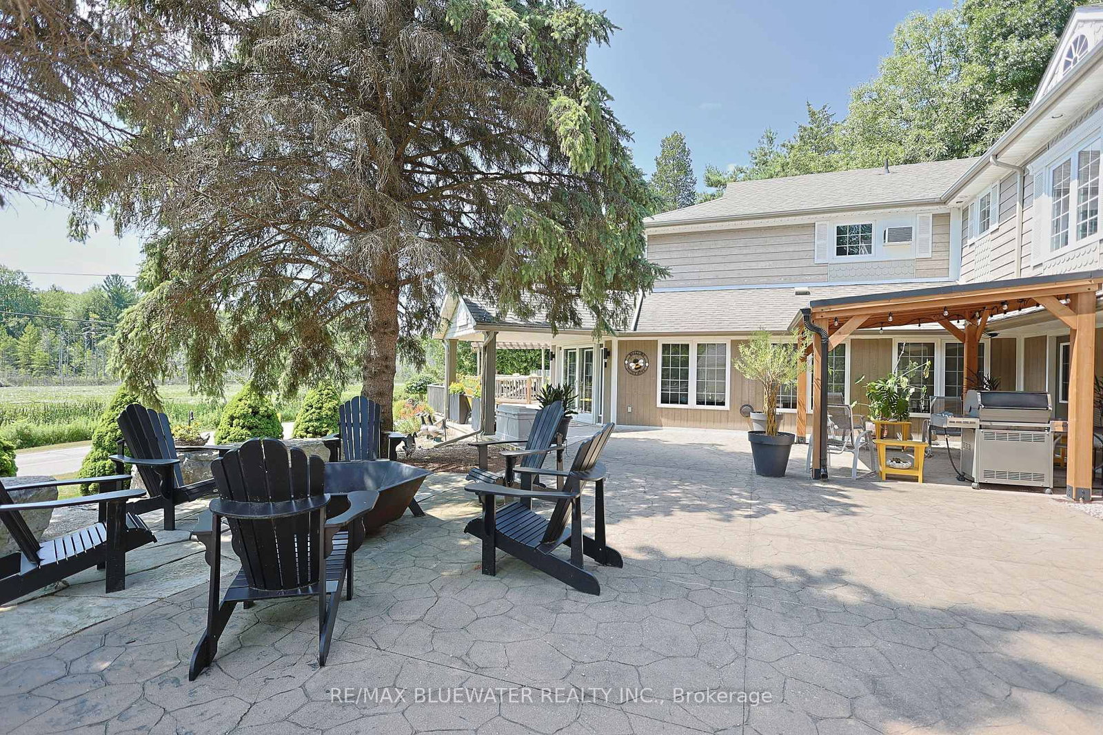 7196 Outer Drive • Lambton Shores, ON photo 8