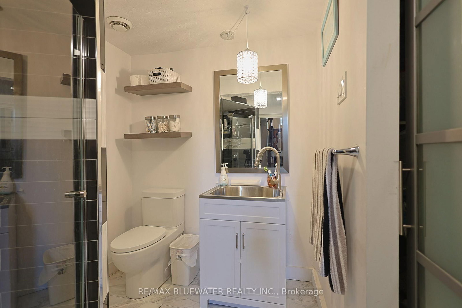 9997 Edward Street • Lambton Shores, ON photo 36