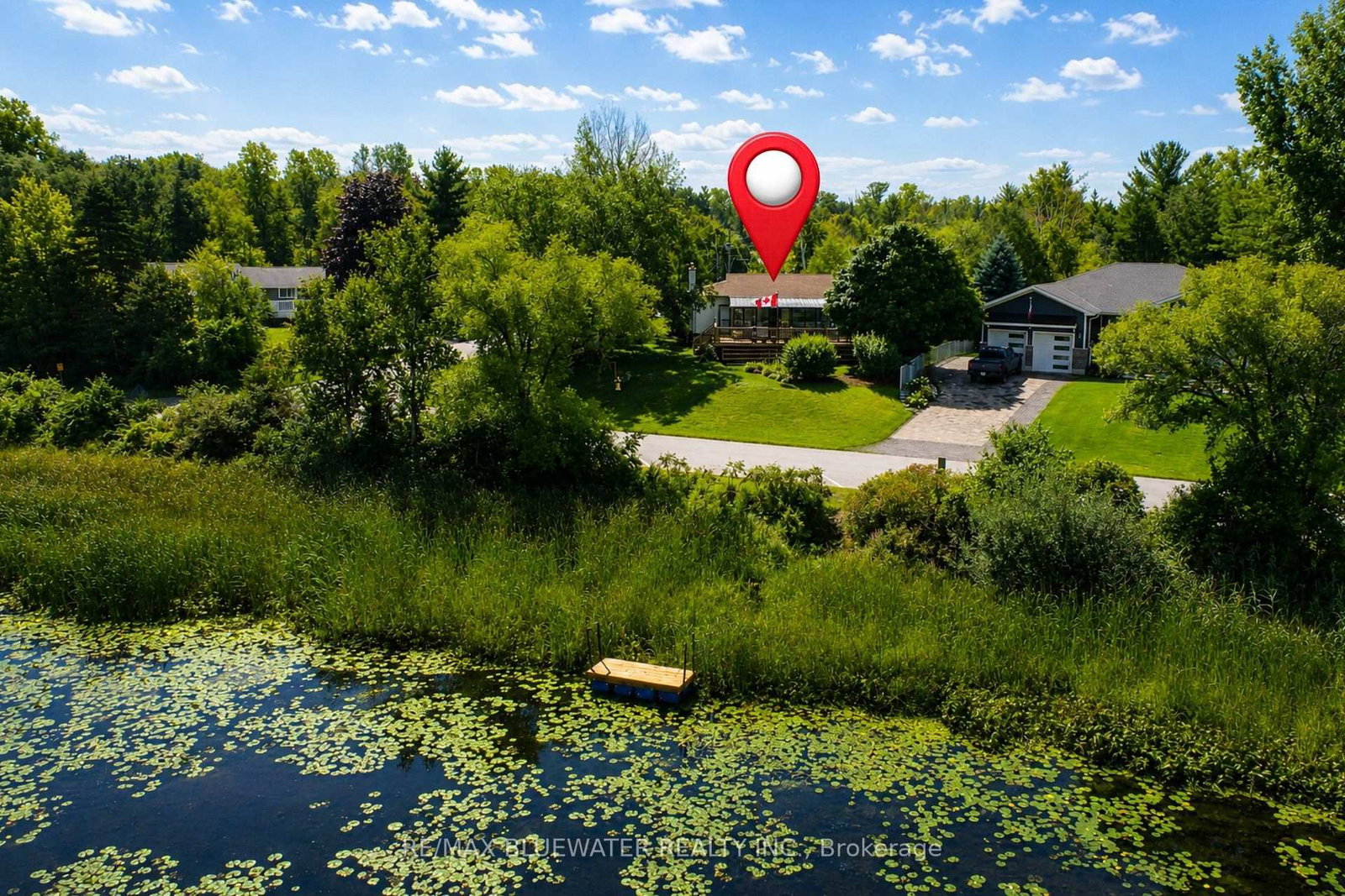 9997 Edward Street • Lambton Shores, ON photo 4