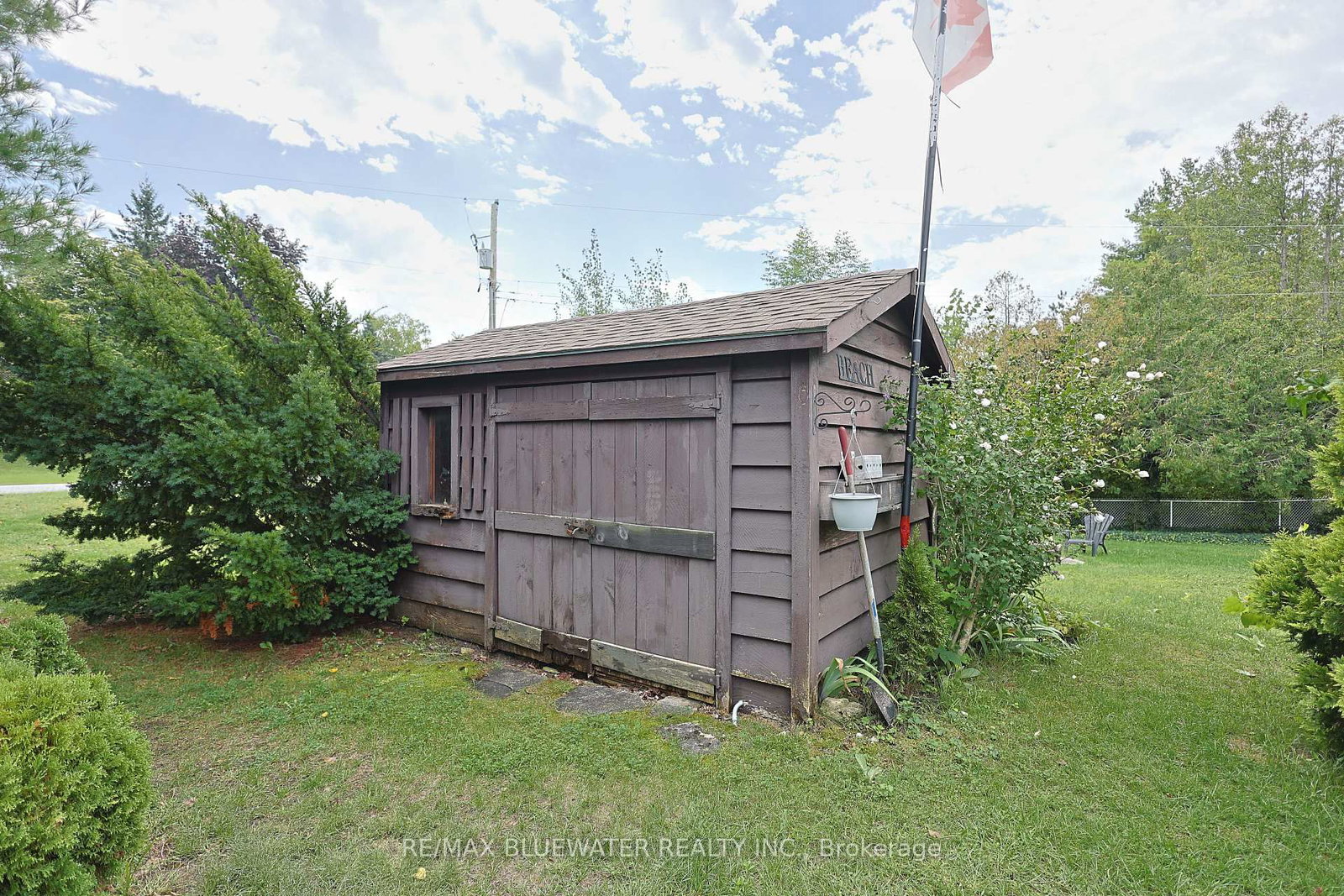 9997 Edward Street • Lambton Shores, ON photo 43