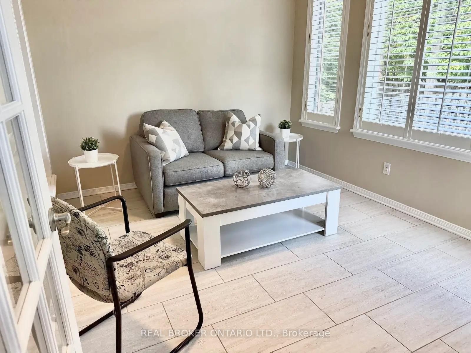 132 Macassa Circle • Ottawa, ON photo 26