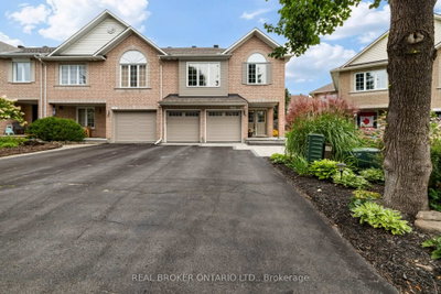 132 Macassa Circle • Ottawa, ON photo 3