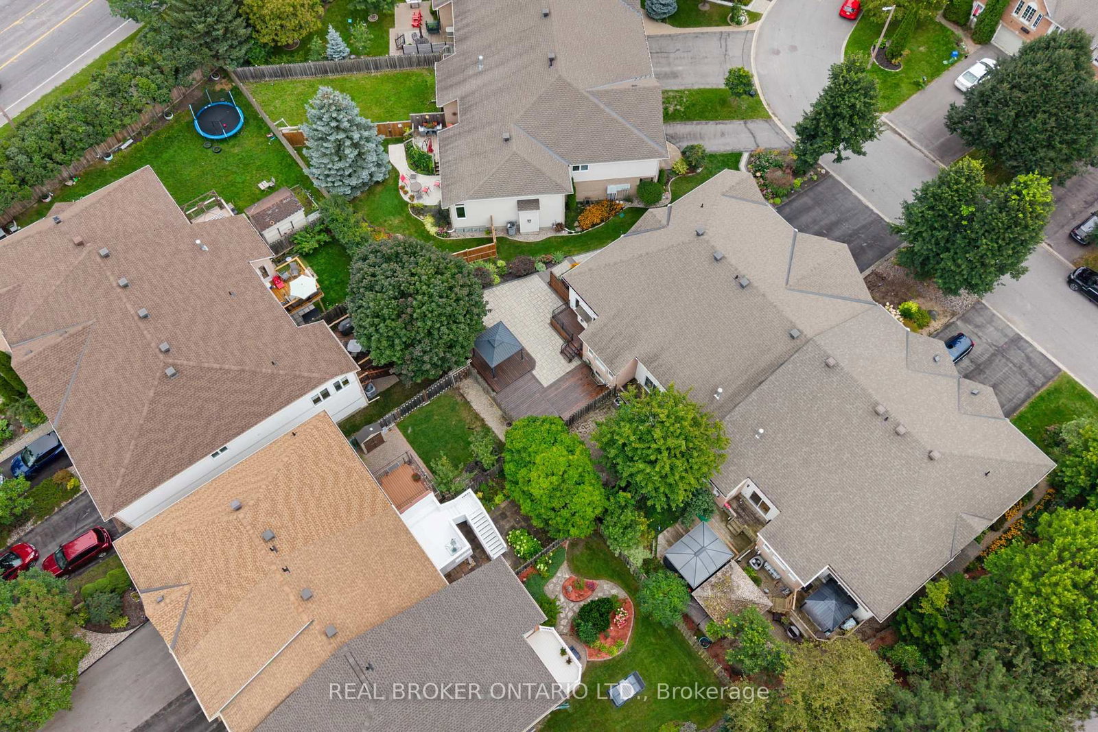 132 Macassa Circle • Ottawa, ON photo 47