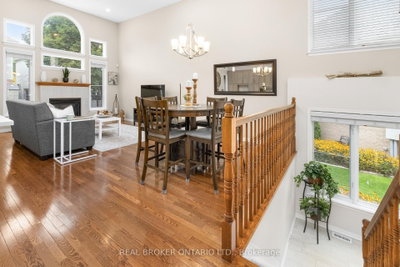 132 Macassa Circle • Ottawa, ON photo 8