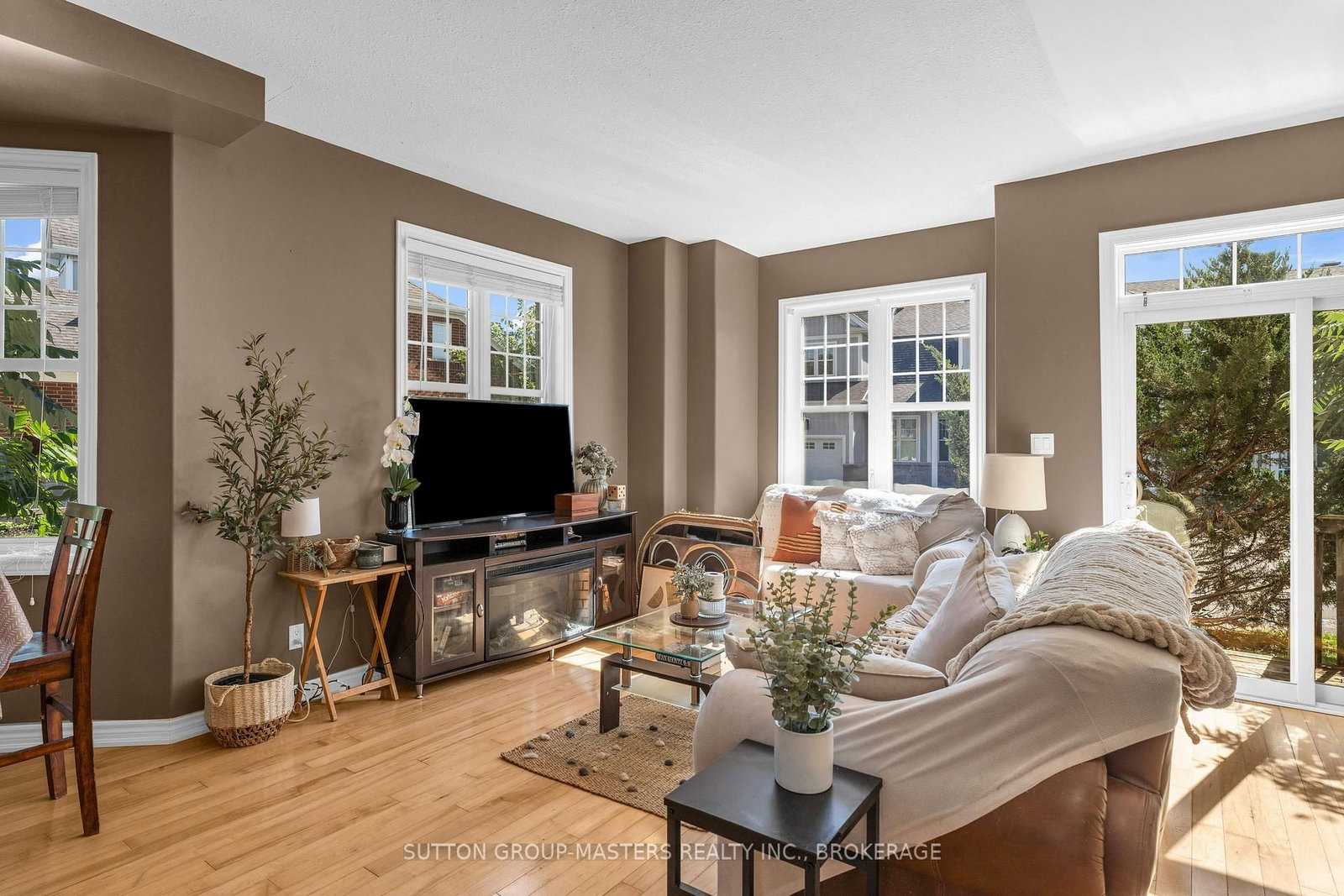 901 Newmarket Lane • Kingston, ON photo 9