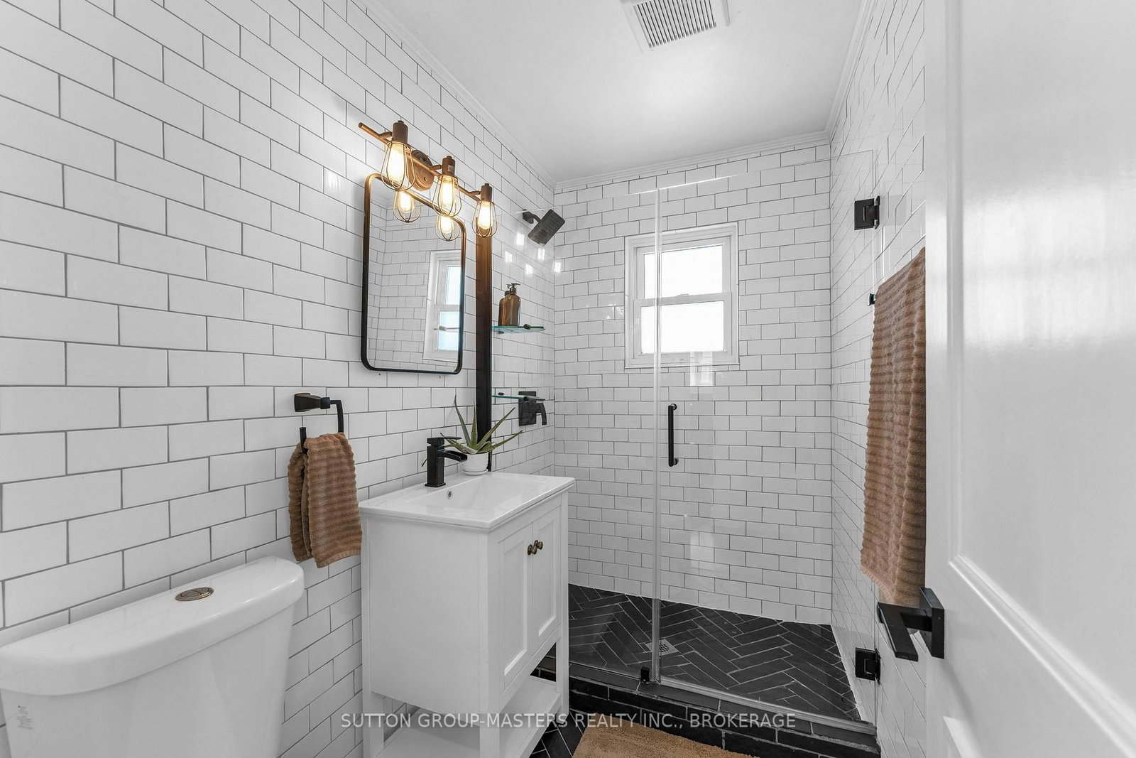 945 Victoria Street • Kingston, ON photo 14