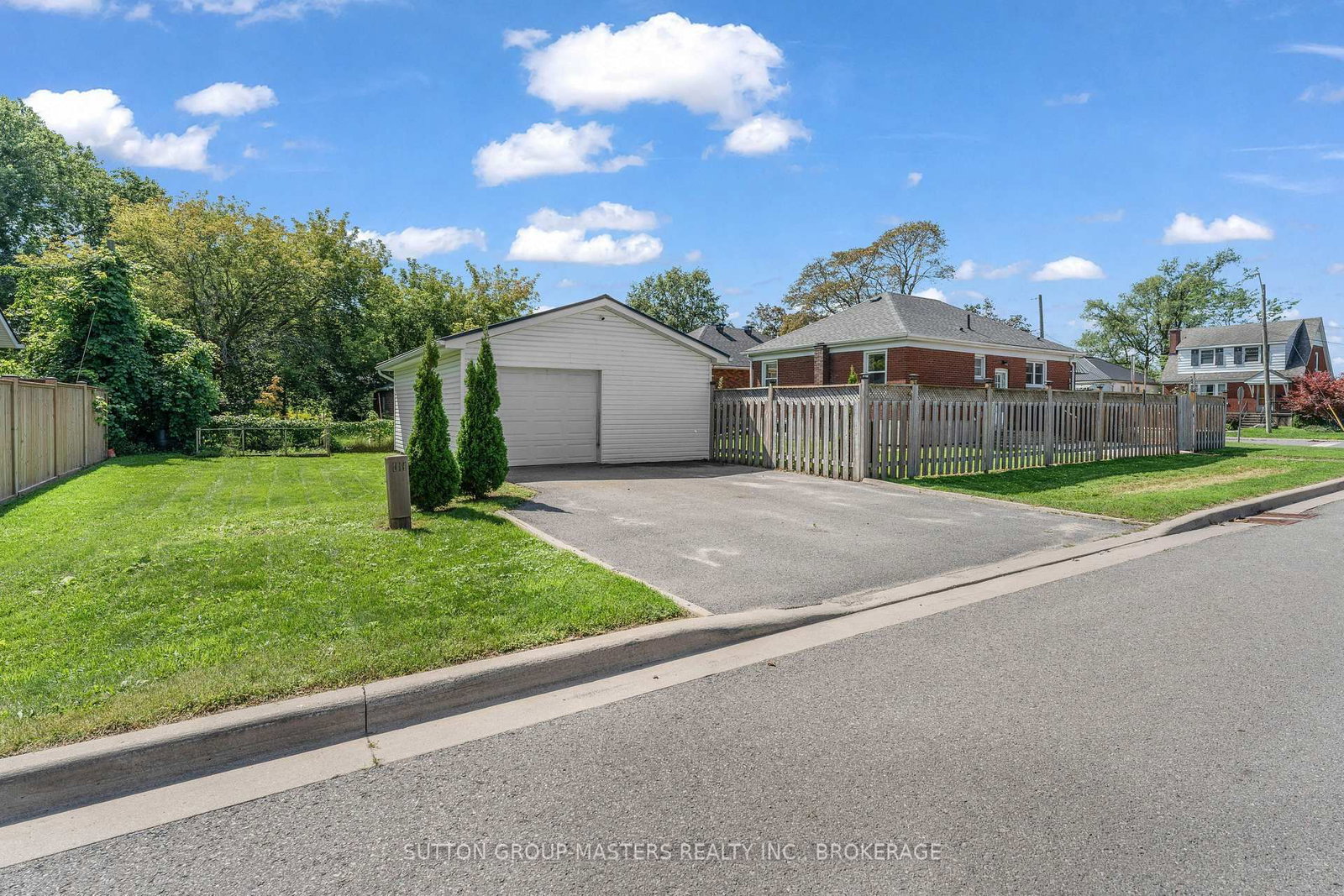 945 Victoria Street • Kingston, ON photo 35