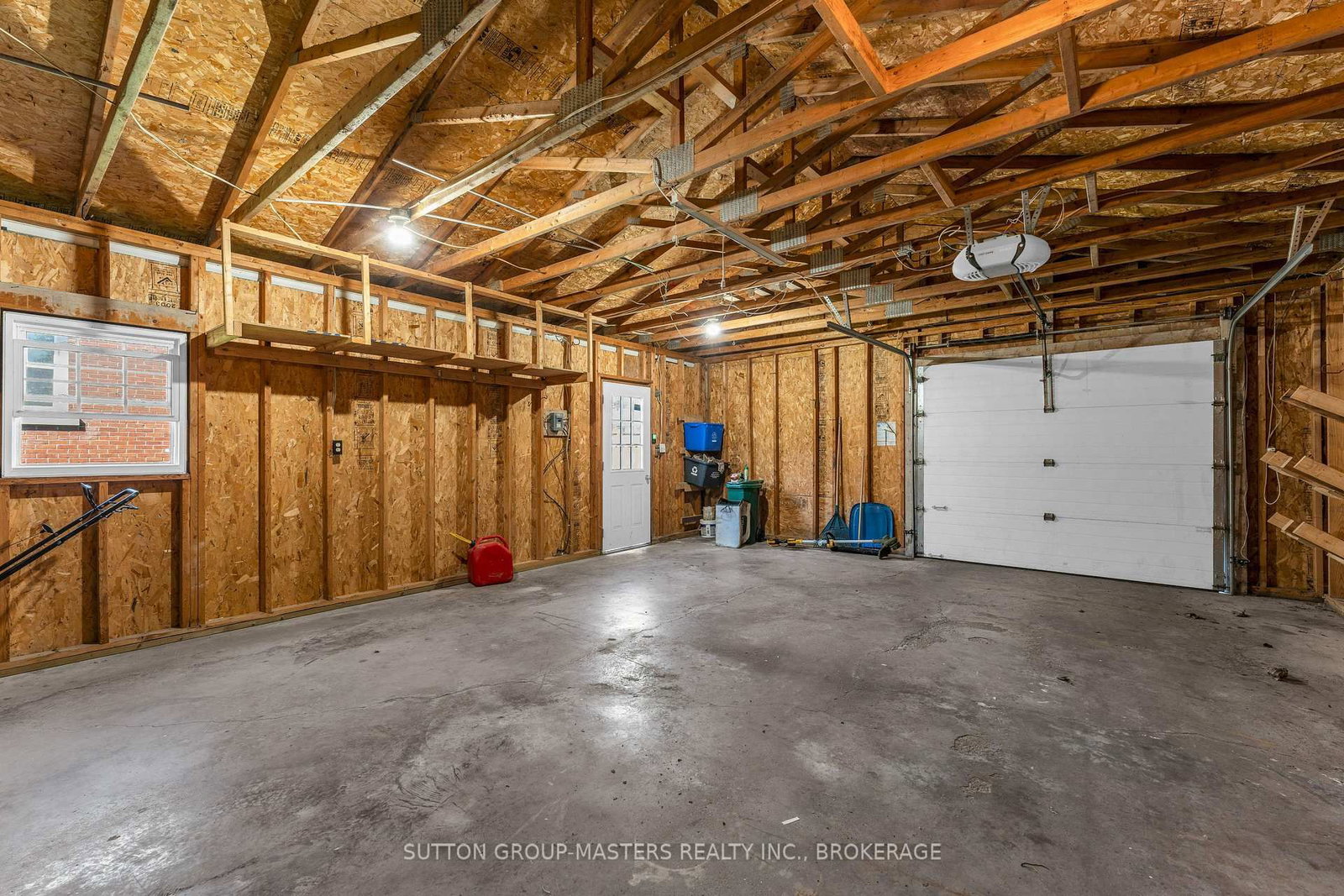 945 Victoria Street • Kingston, ON photo 36