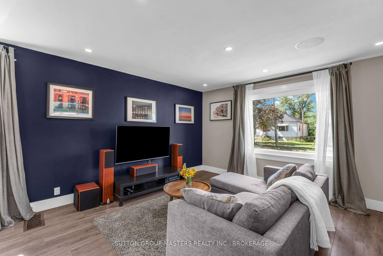 945 Victoria Street • Kingston, ON photo 5