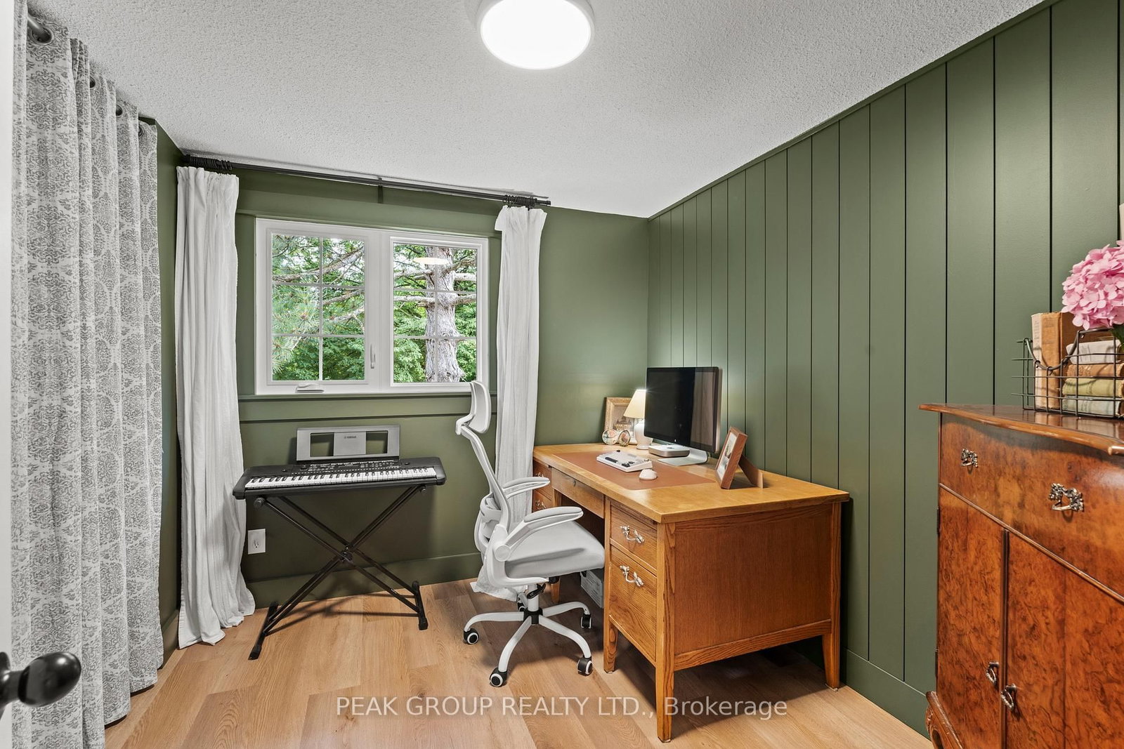 37 Elma Street • St. Catharines, ON photo 21