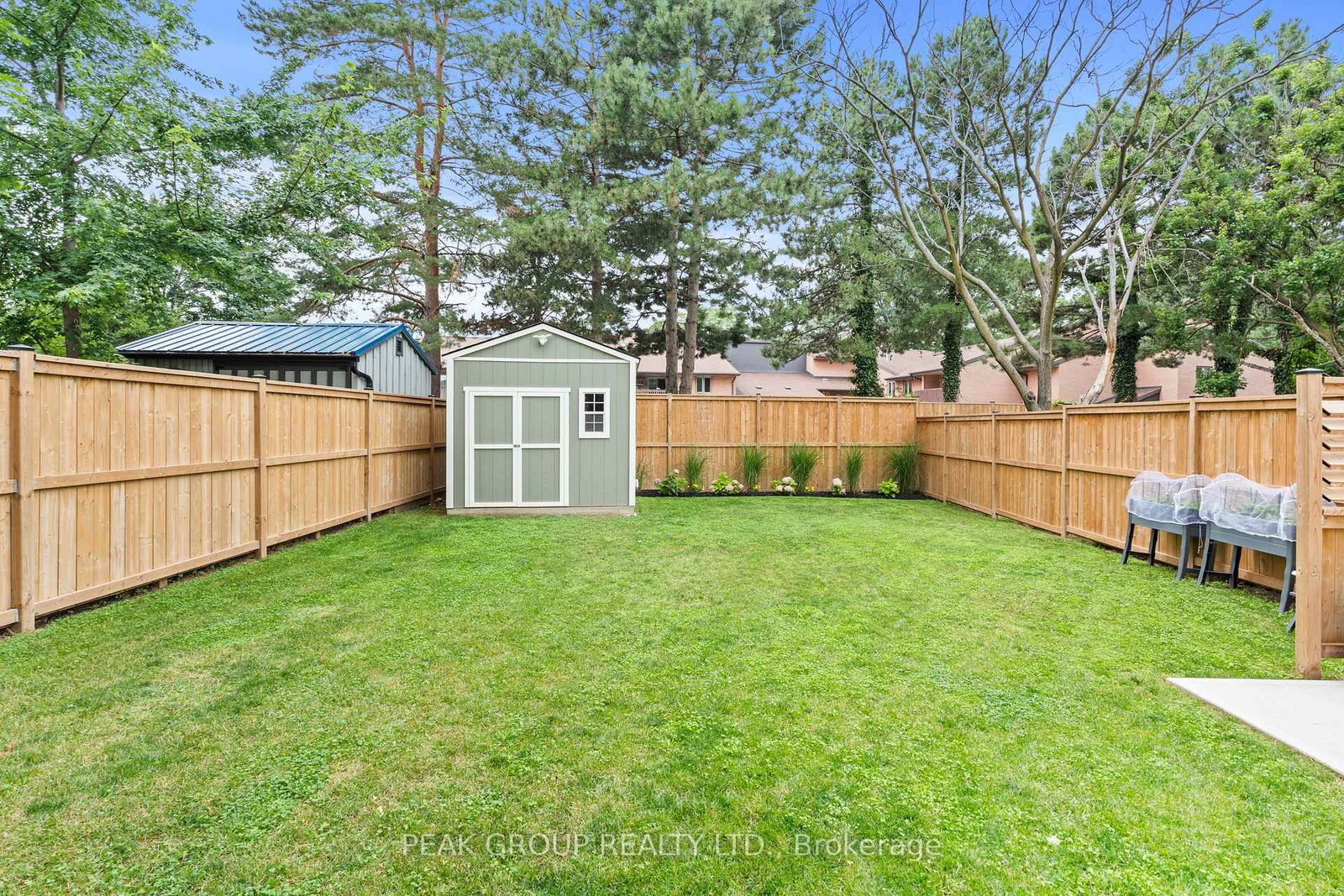 37 Elma Street • St. Catharines, ON photo 32