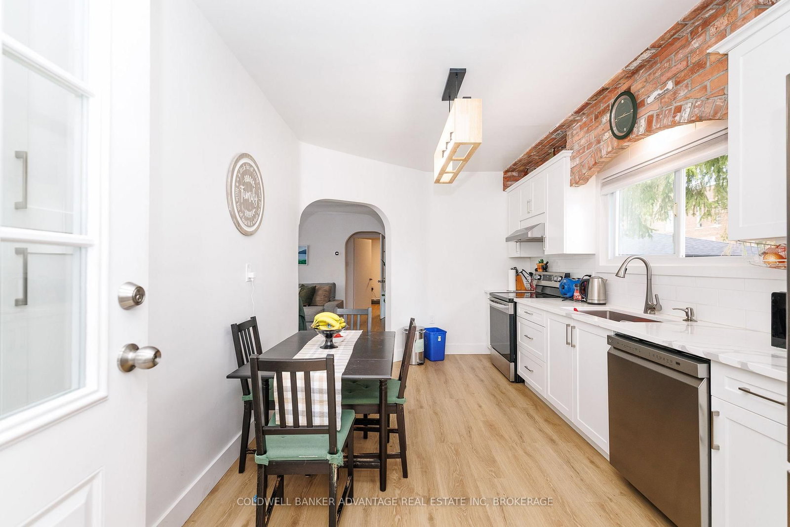 13 Duncan Street W • Welland, ON photo 7