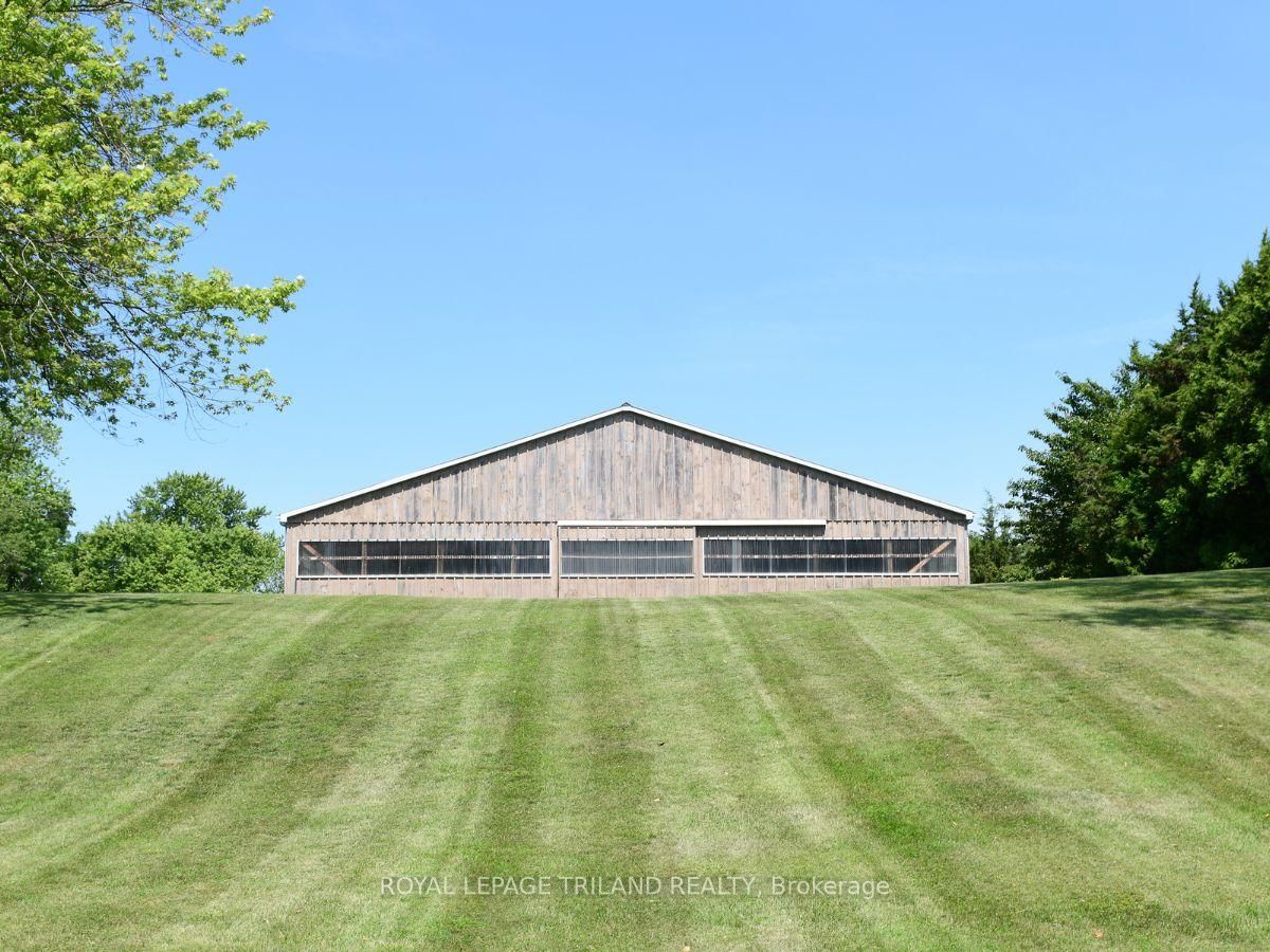 7570 Talbot Trail • Chatham-Kent, ON photo 28
