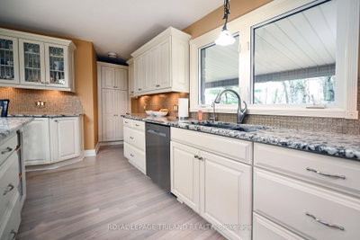 7570 Talbot Trail • Chatham-Kent, ON photo 9