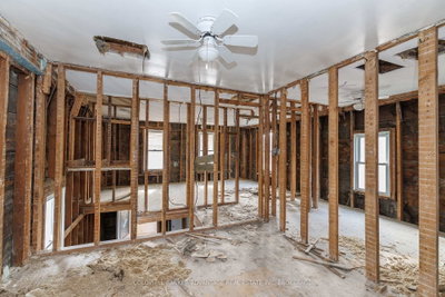 15 Duncan Street • Welland, ON photo 9
