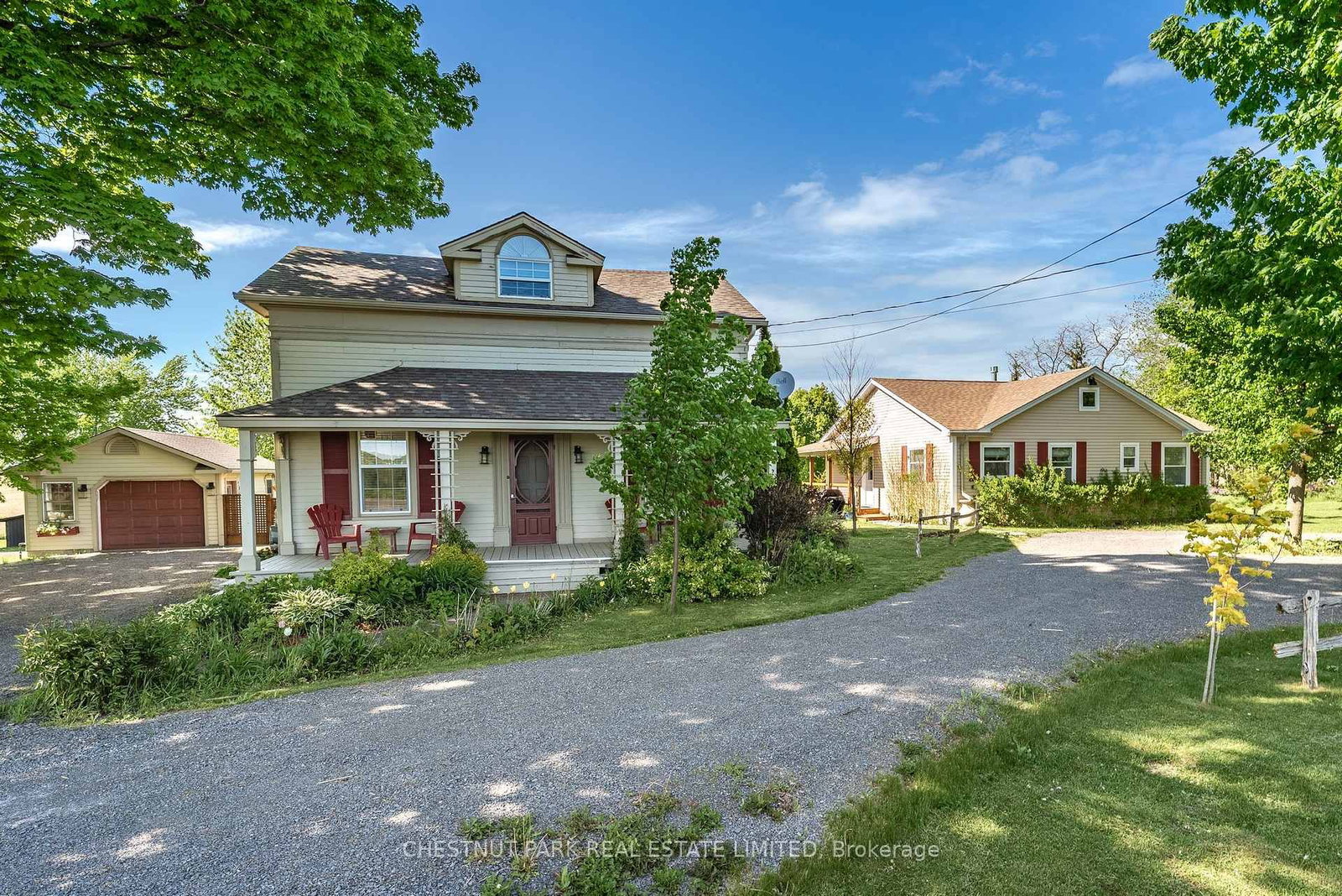 14782 Loyalist Parkway • Prince Edward County, ON photo 2