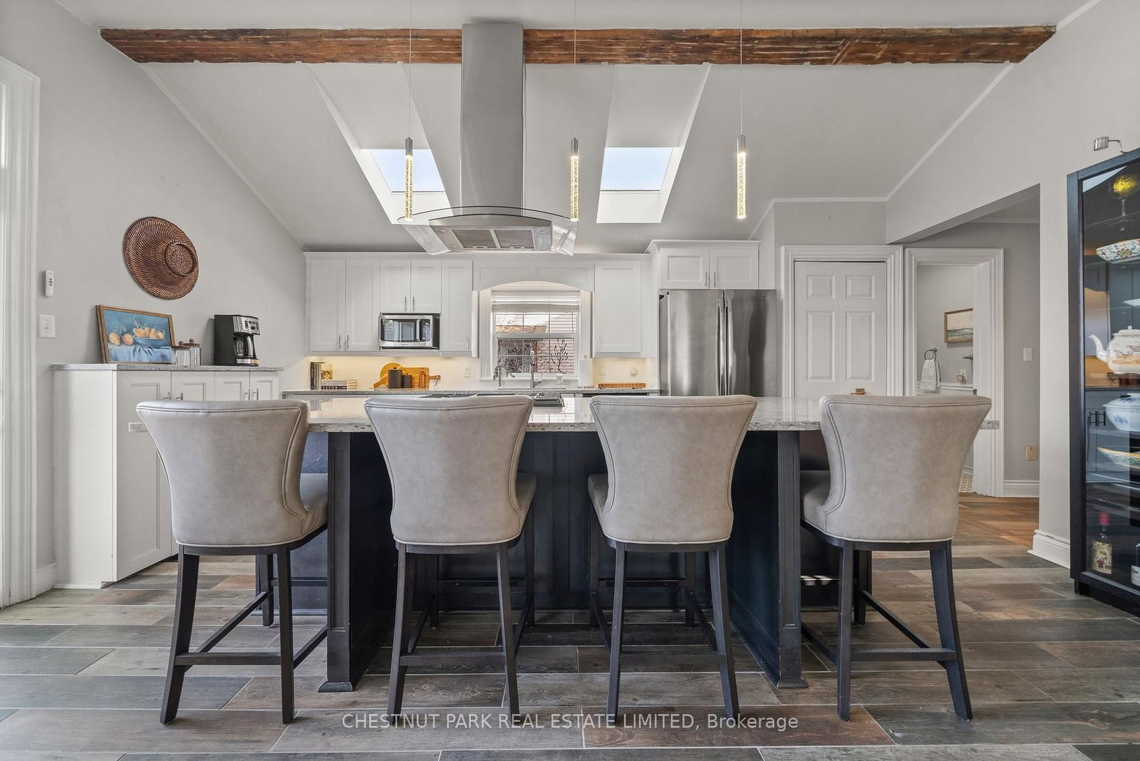 14782 Loyalist Parkway • Prince Edward County, ON photo 8