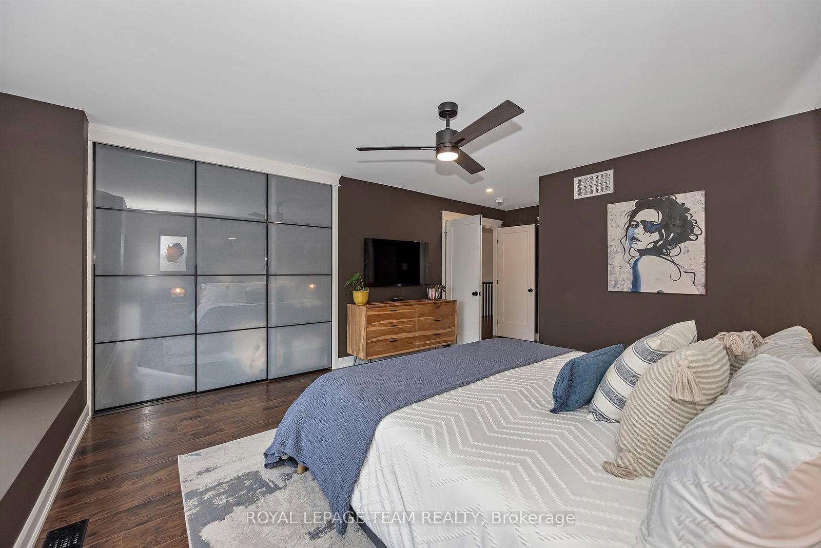 2842 Grand Canal Street • Ottawa, ON photo 21