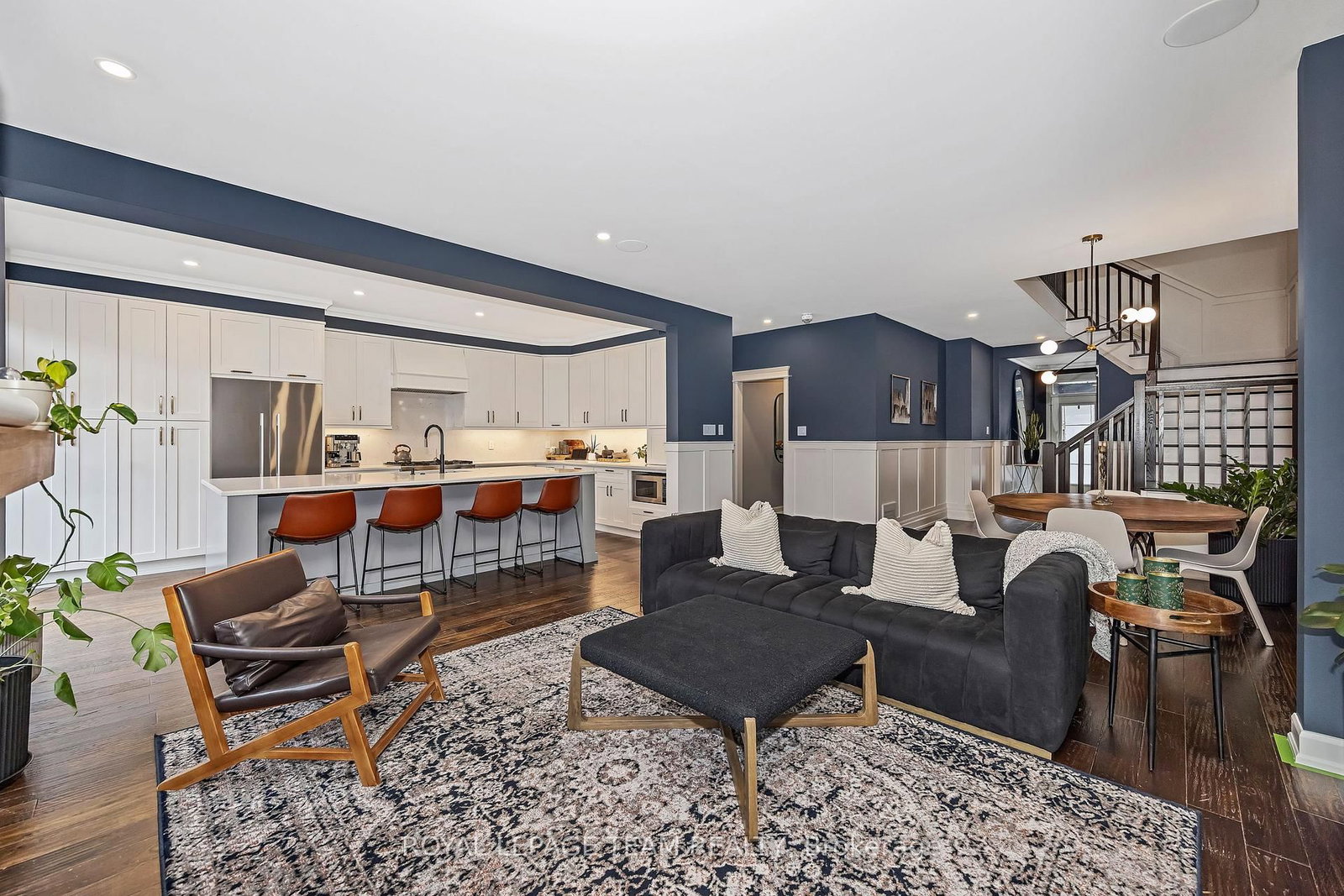 2842 Grand Canal Street • Ottawa, ON photo 9