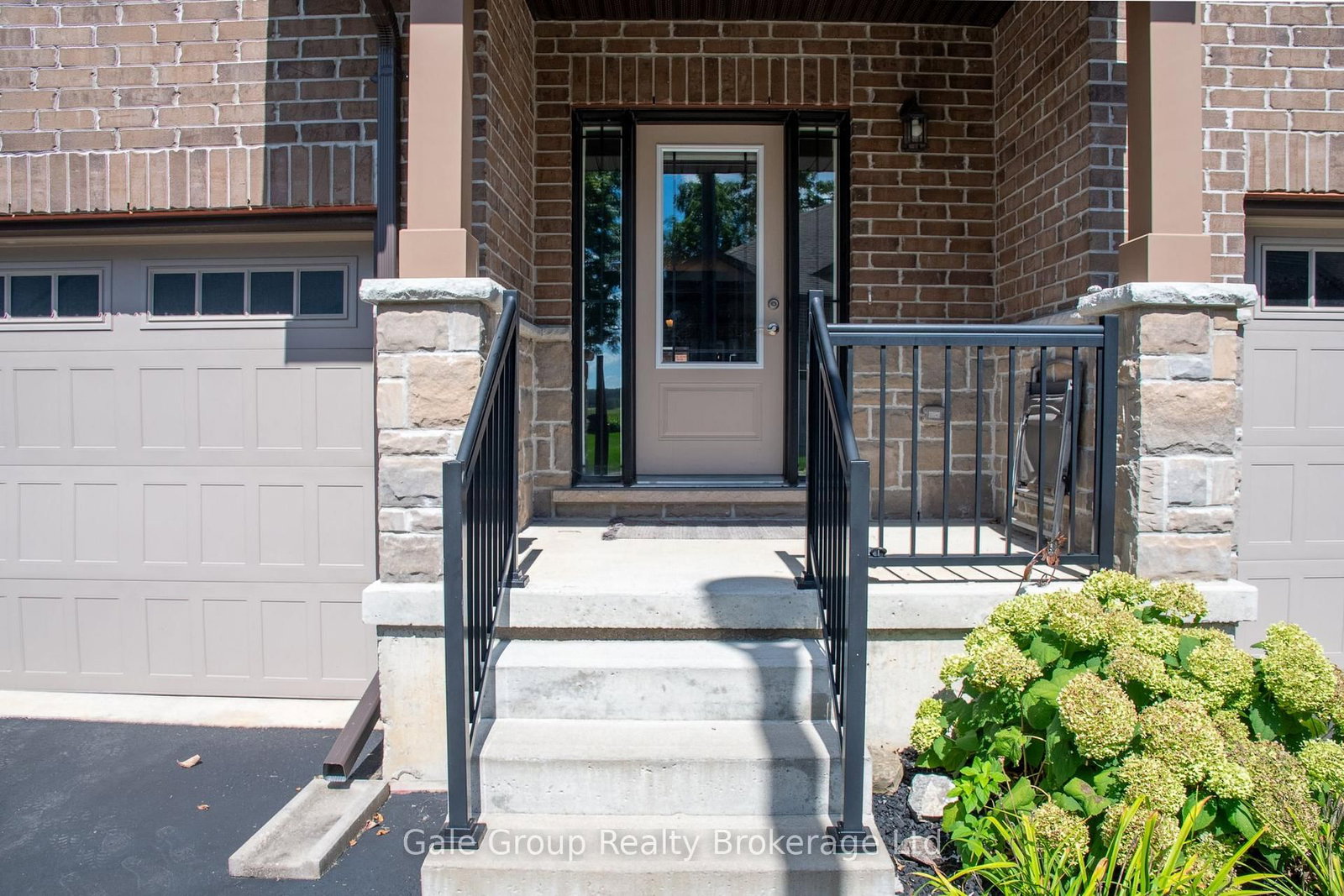42 Serviceberry Lane • Norfolk, ON photo 5